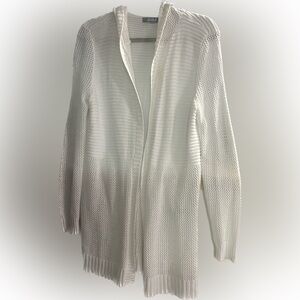 Elegant White Knit Cardigan